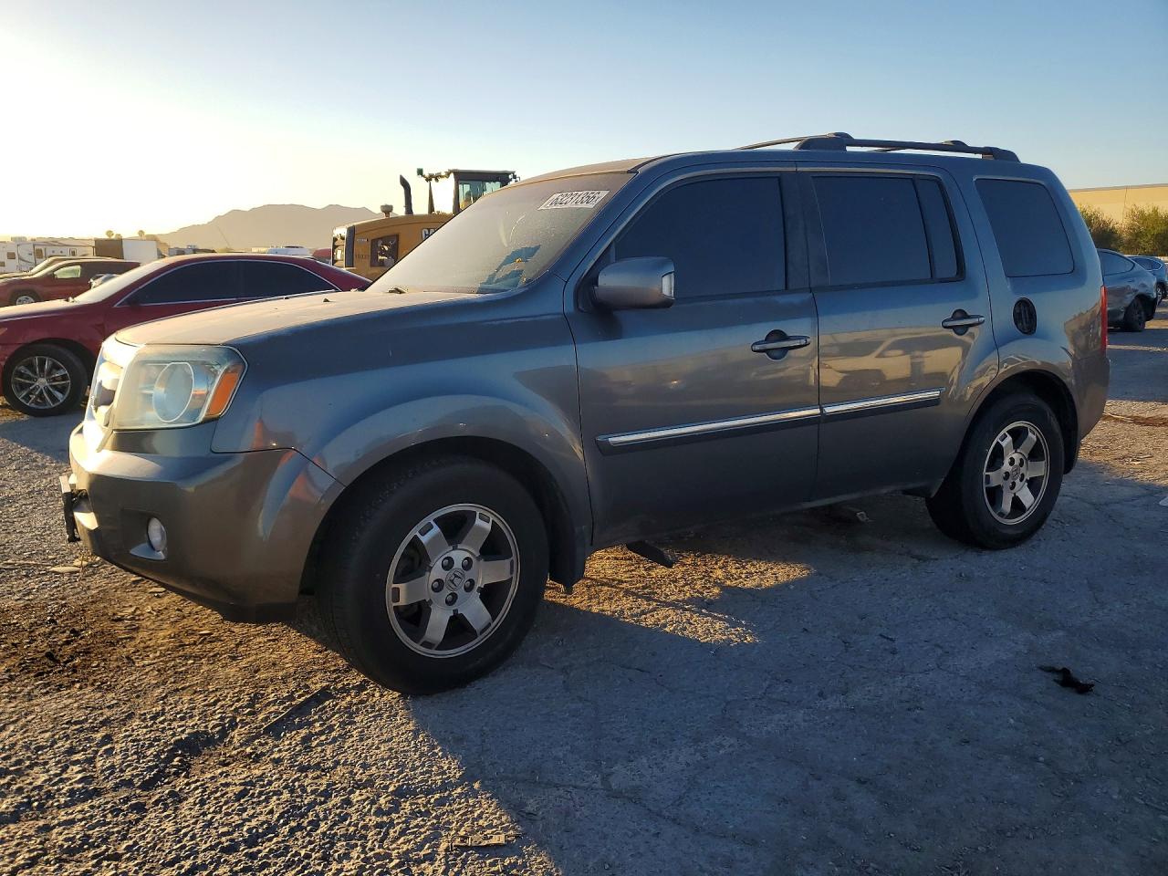 2011 Honda Pilot Touring Gray vin: 5FNYF4H96BB051776