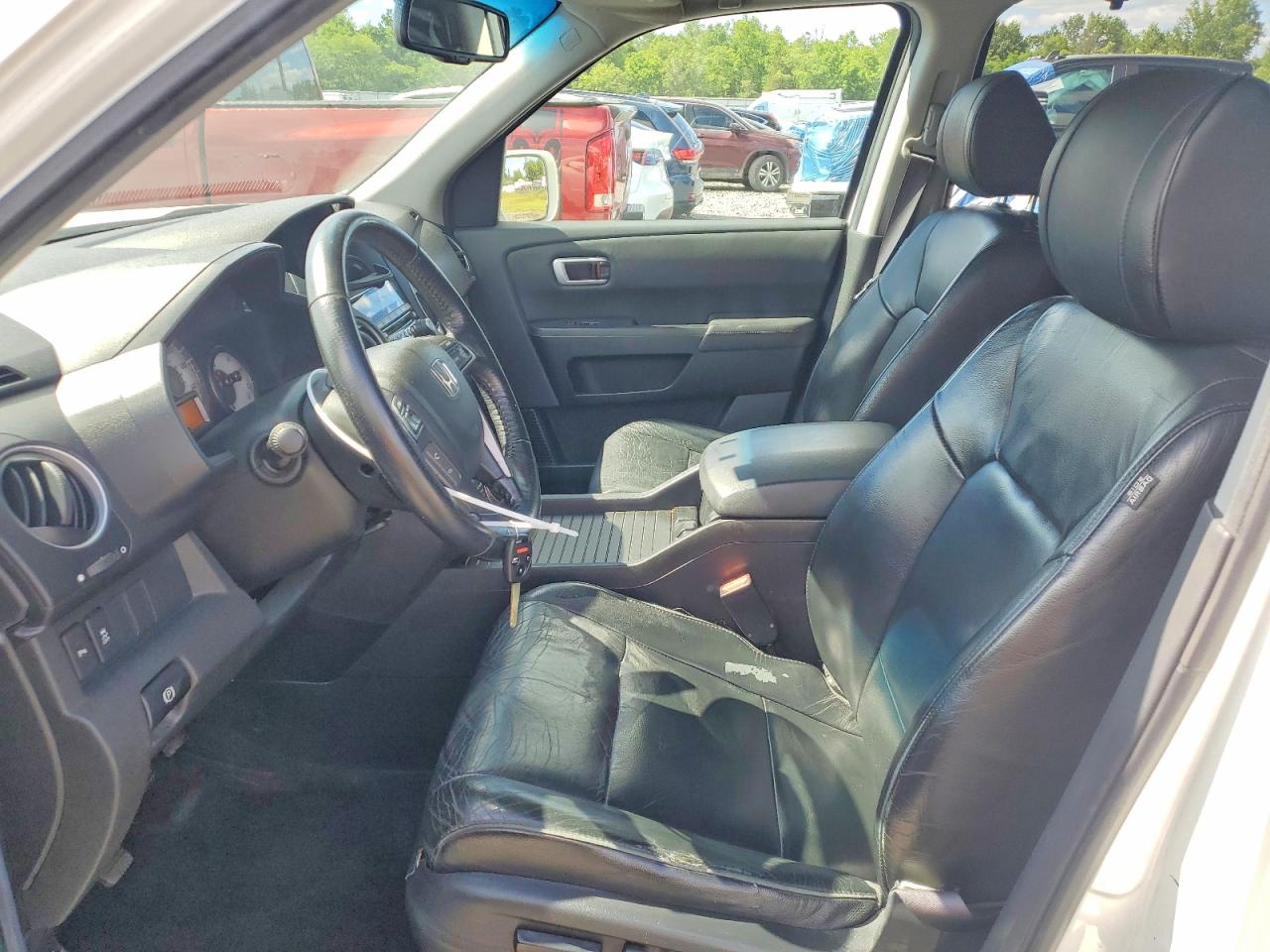 2012 Honda Pilot Touring White vin: 5FNYF4H96CB027849