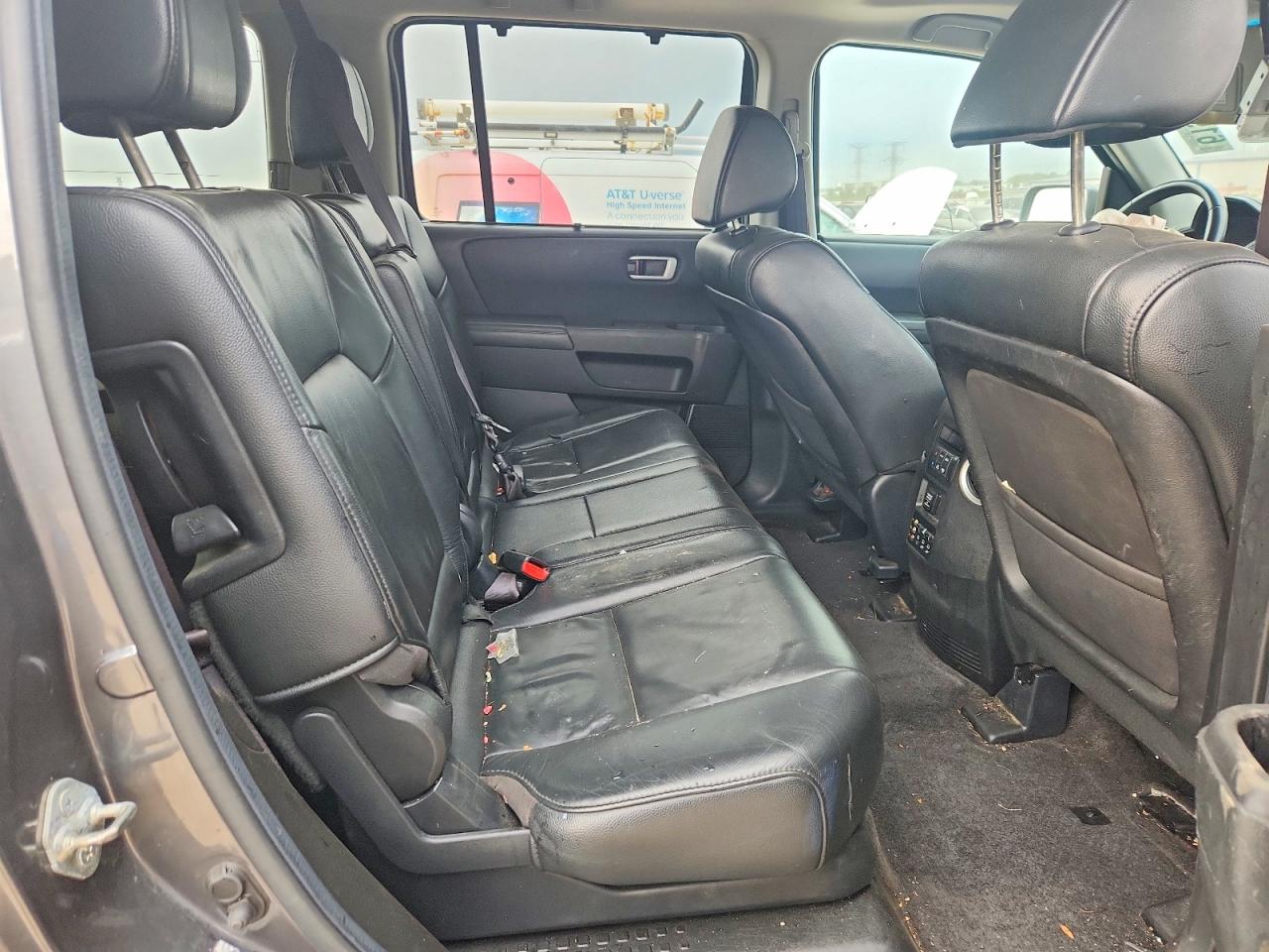 2012 Honda Pilot Touring Gray vin: 5FNYF4H96CB042724