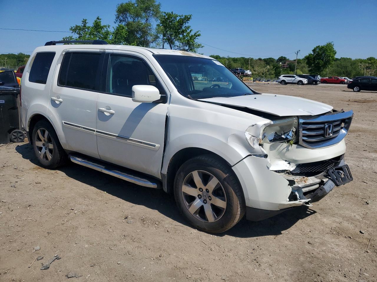 2012 Honda Pilot Touring White vin: 5FNYF4H96CB051973