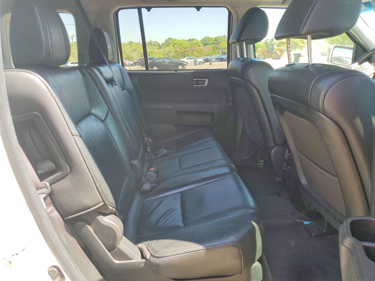 2012 Honda Pilot Touring White vin: 5FNYF4H96CB051973