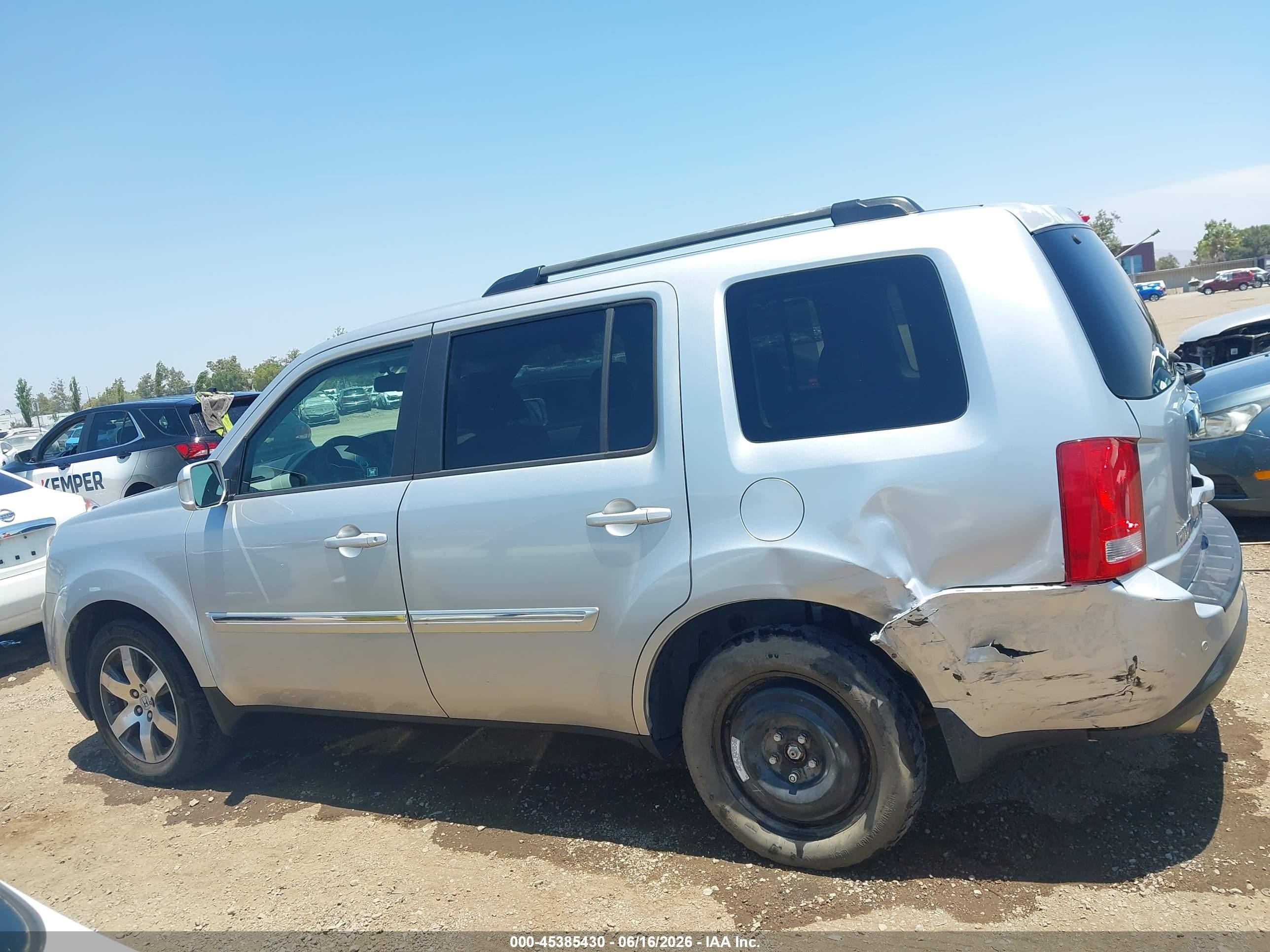 2012 Honda Pilot Touring Silver vin: 5FNYF4H96CB054114