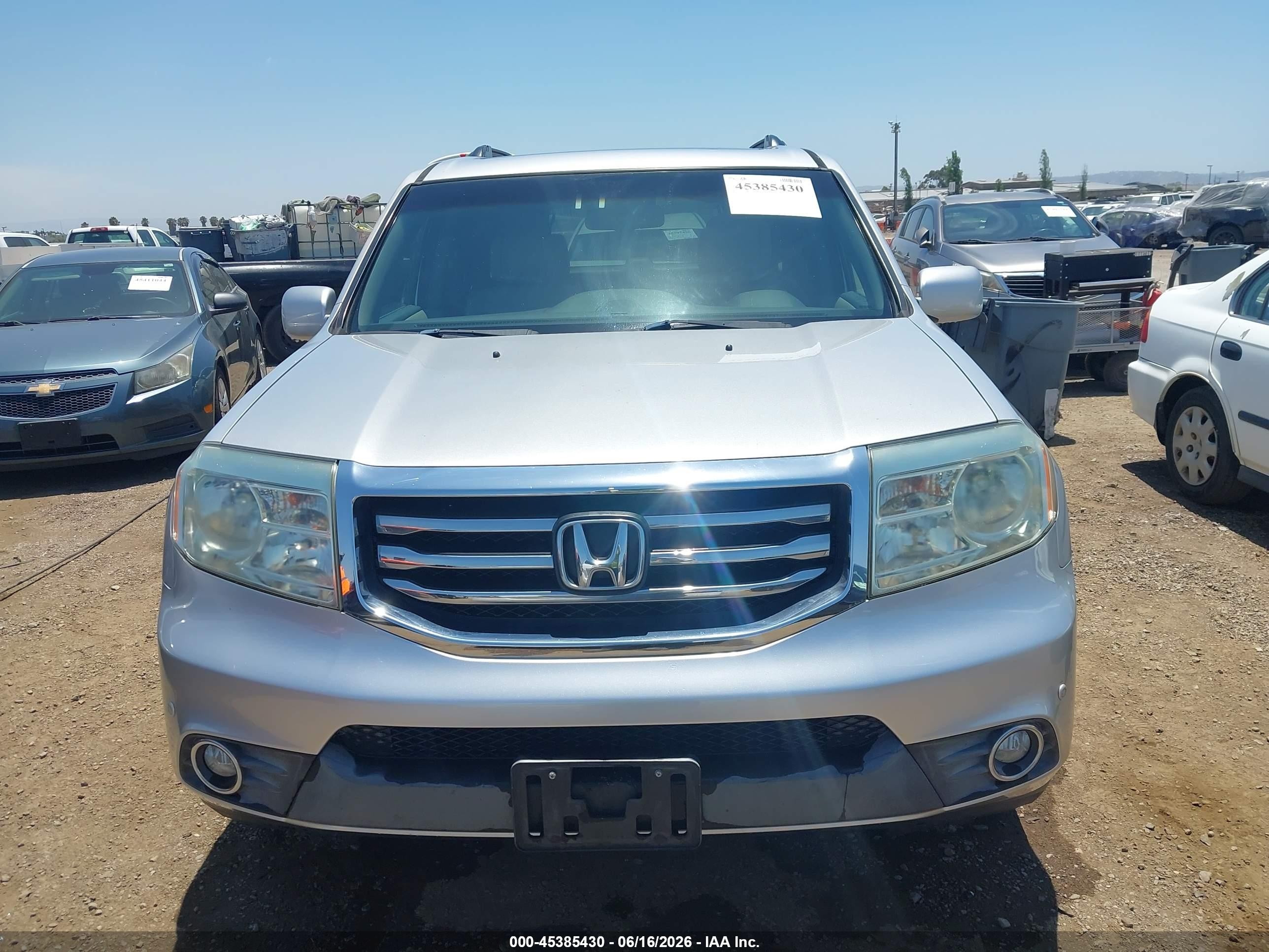 2012 Honda Pilot Touring Silver vin: 5FNYF4H96CB054114