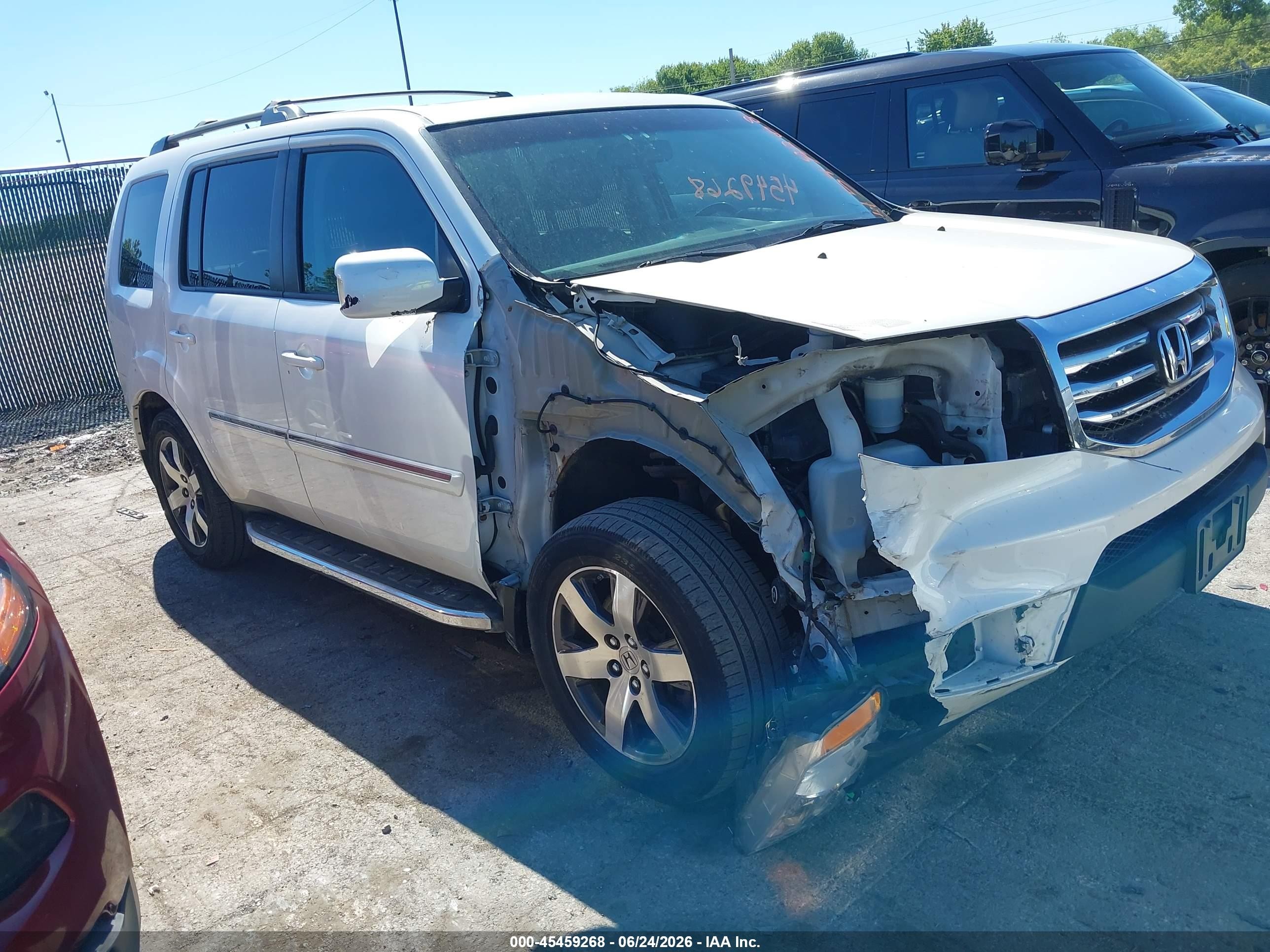 2012 Honda Pilot Touring White vin: 5FNYF4H96CB068451