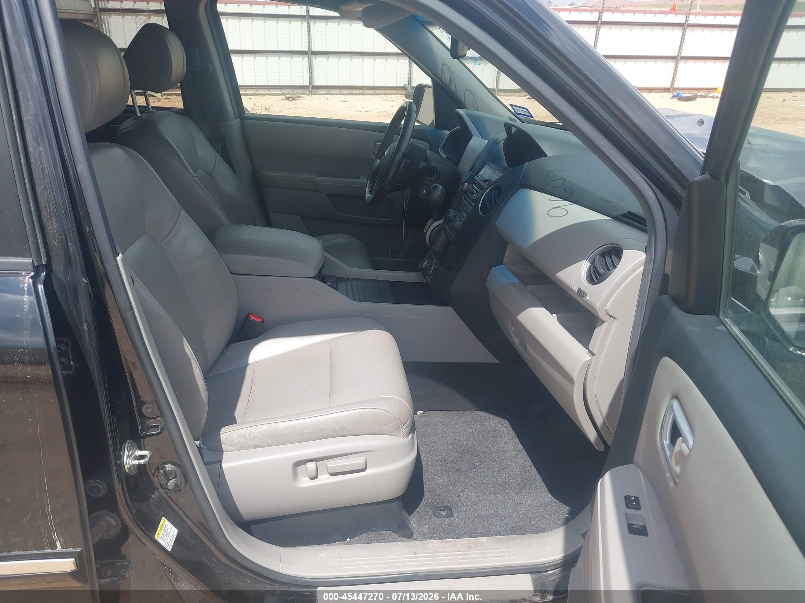 2012 Honda Pilot Touring Black vin: 5FNYF4H96CB069647