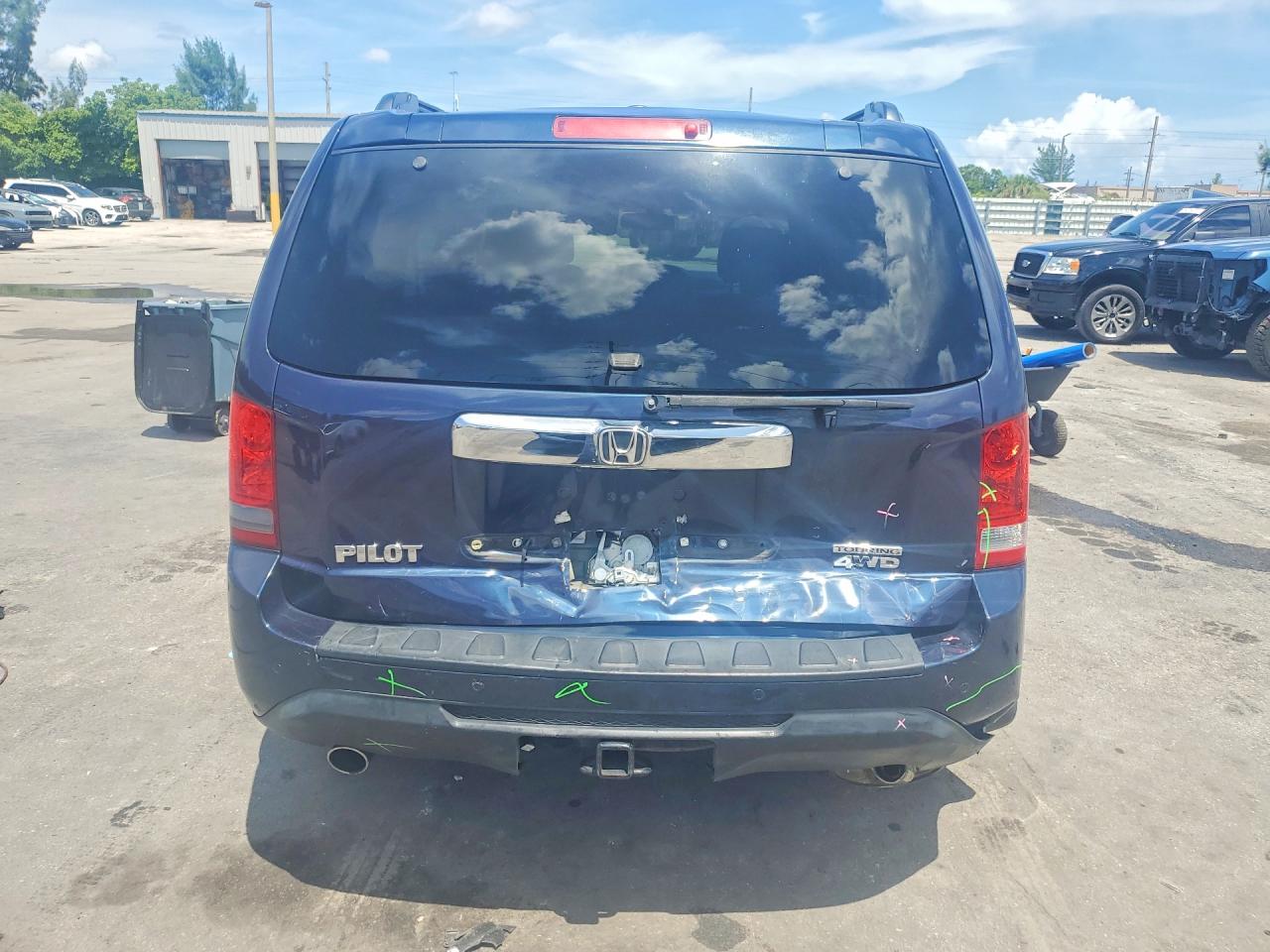 2012 Honda Pilot Touring Blue vin: 5FNYF4H96CB077926