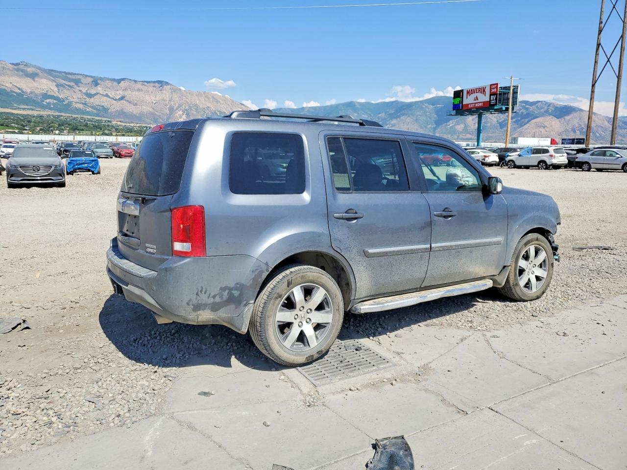 2013 Honda Pilot Touring Gray vin: 5FNYF4H96DB001494