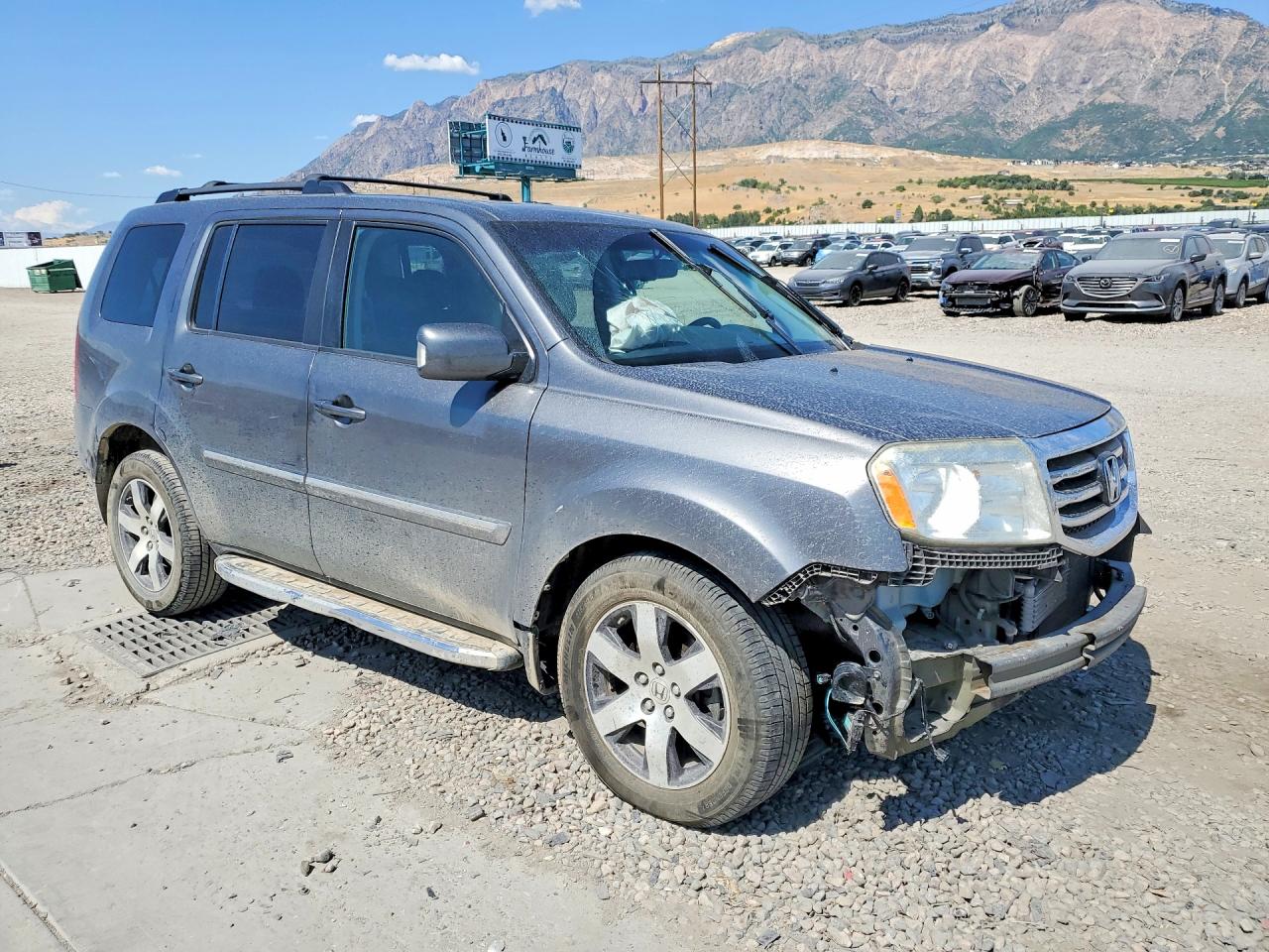 2013 Honda Pilot Touring Gray vin: 5FNYF4H96DB001494