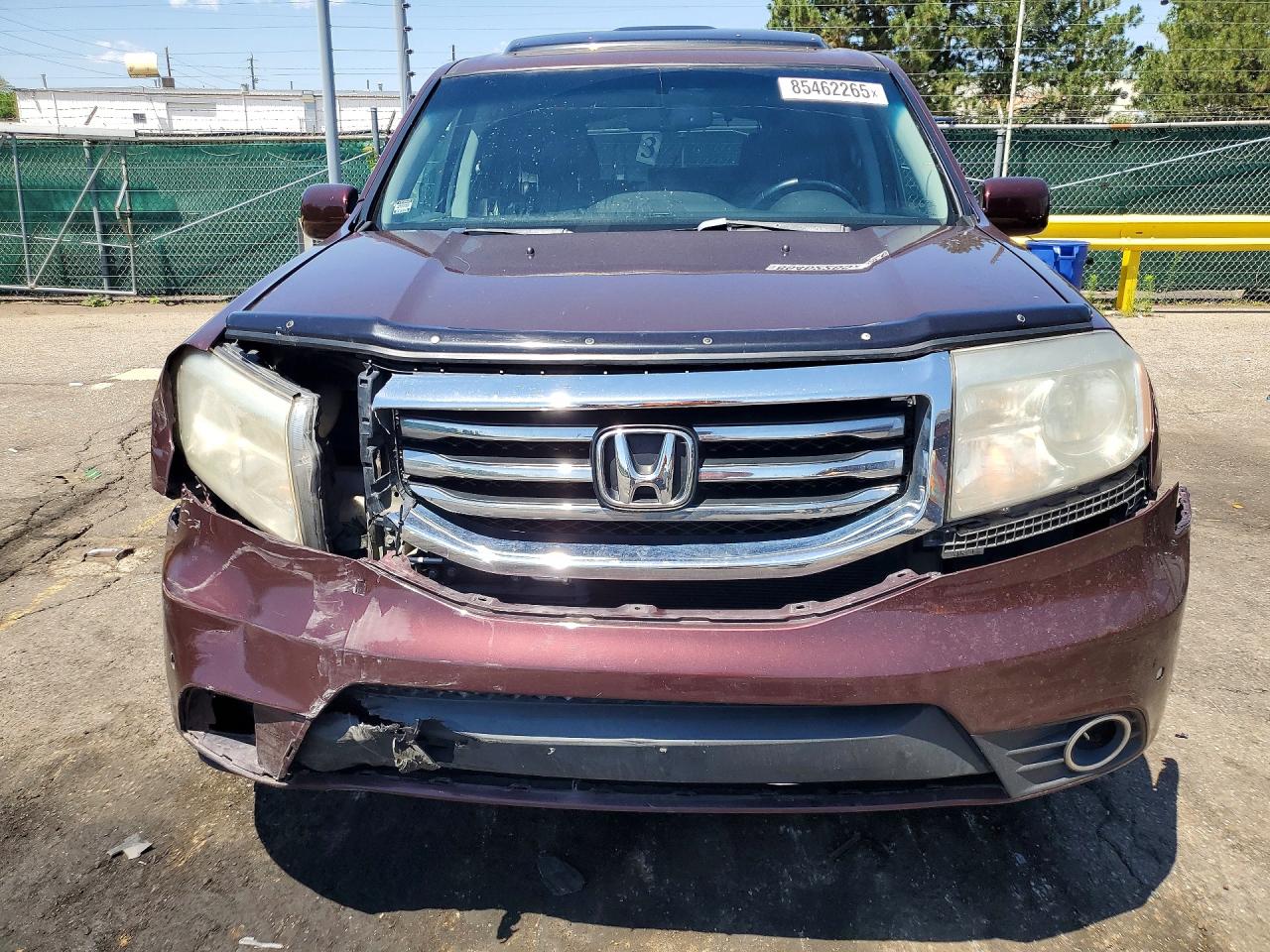2013 Honda Pilot Touring Burgundy vin: 5FNYF4H96DB017386