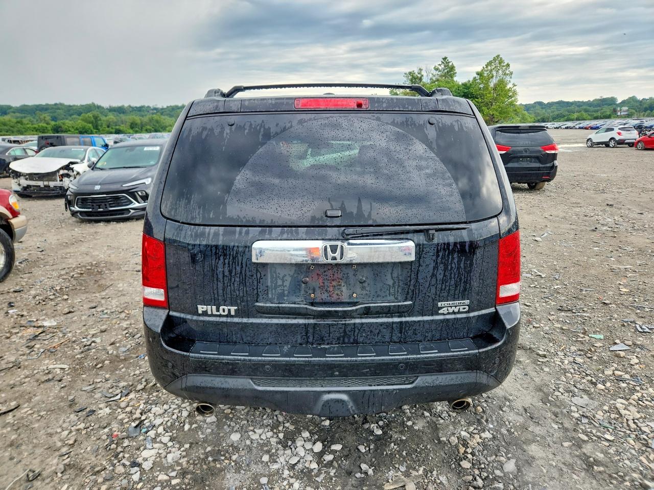 2013 Honda Pilot Touring Black vin: 5FNYF4H96DB021583