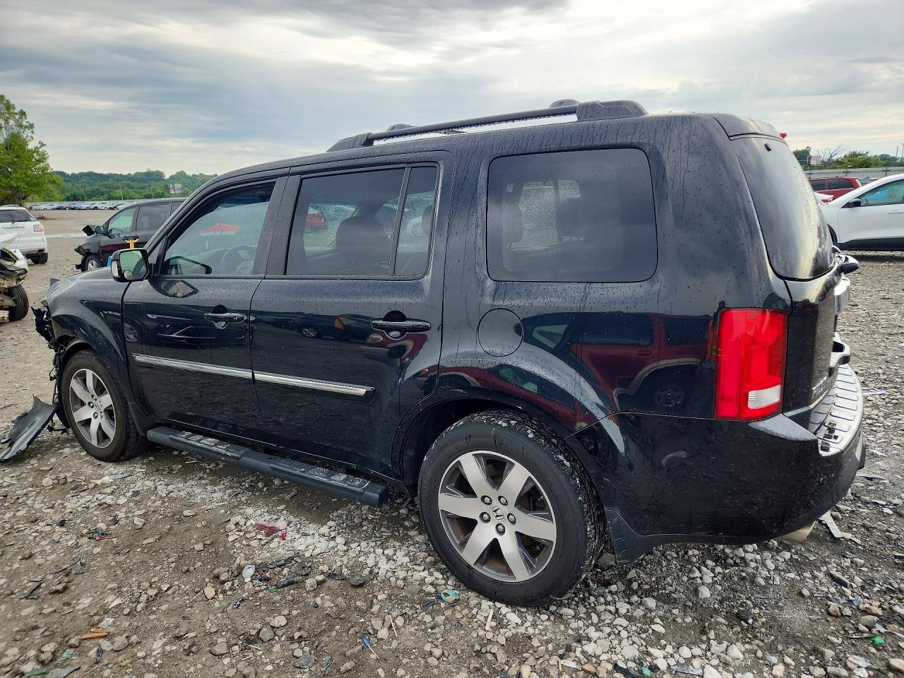 2013 Honda Pilot Touring Black vin: 5FNYF4H96DB021583