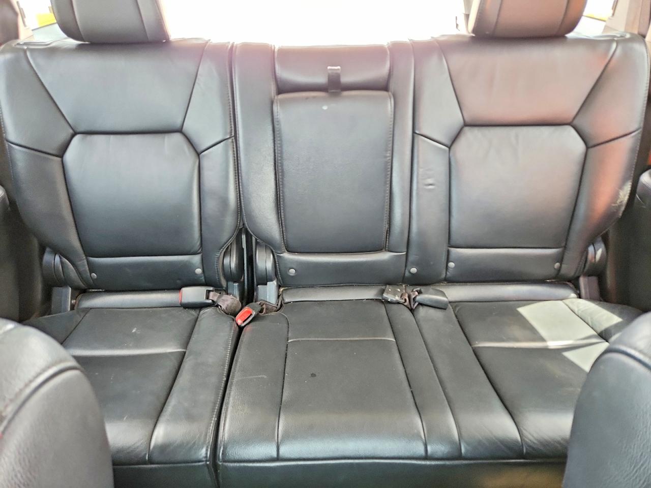 2013 Honda Pilot Touring White vin: 5FNYF4H96DB029893