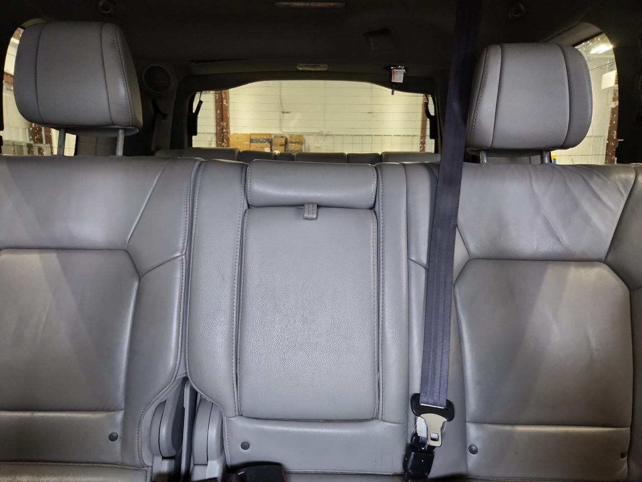 2013 Honda Pilot Touring White vin: 5FNYF4H96DB035824