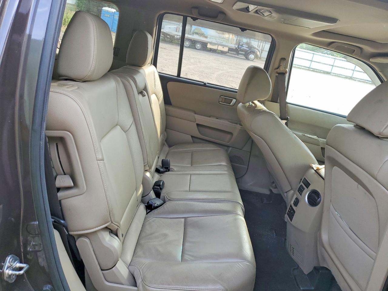 2014 Honda Pilot Touring Brown vin: 5FNYF4H96EB008382