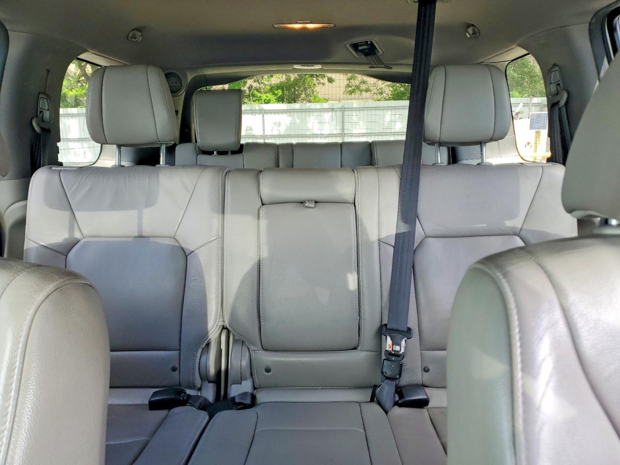 2014 Honda Pilot Touring White vin: 5FNYF4H96EB008561