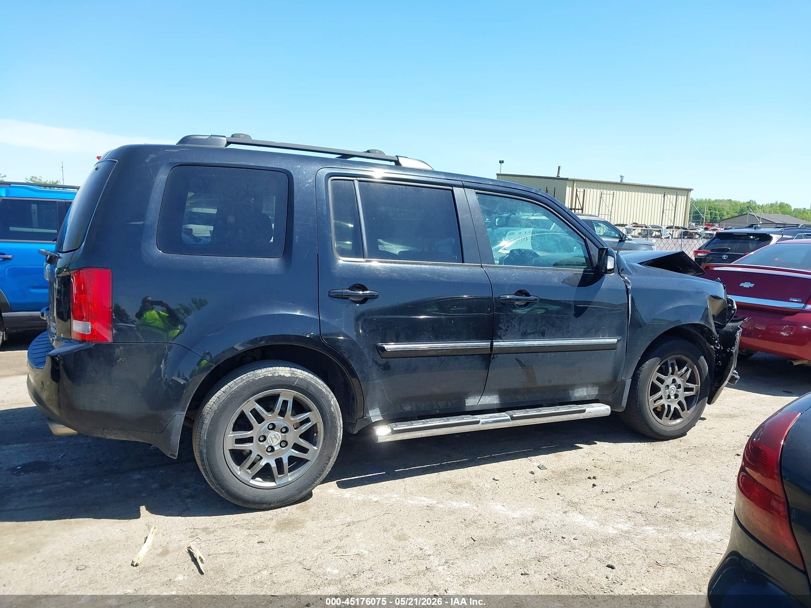 2015 Honda Pilot Touring Black vin: 5FNYF4H96FB026916