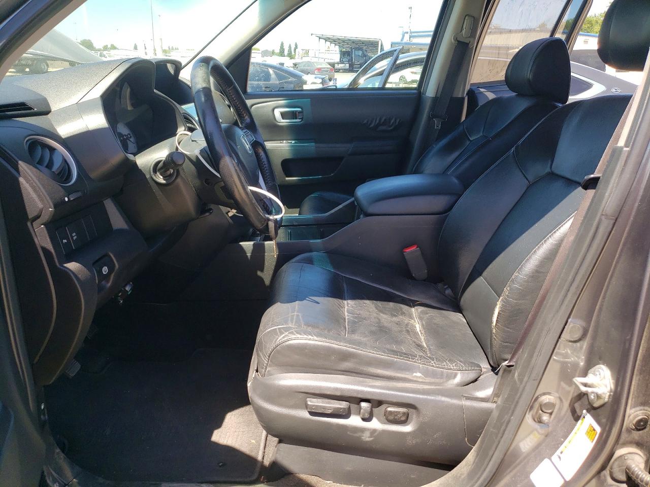 2010 Honda Pilot Touring Gray vin: 5FNYF4H97AB022396