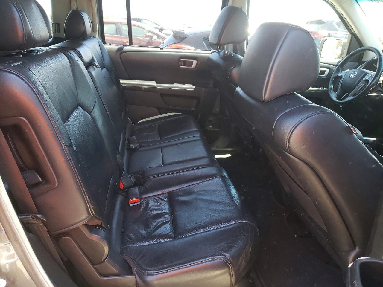 2010 Honda Pilot Touring Gray vin: 5FNYF4H97AB022396