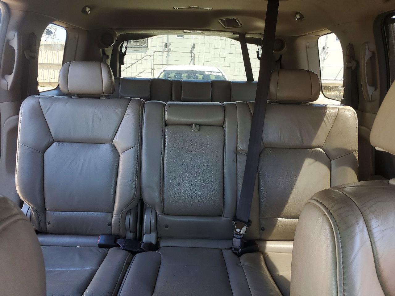 2011 Honda Pilot Touring Gray vin: 5FNYF4H97BB048188