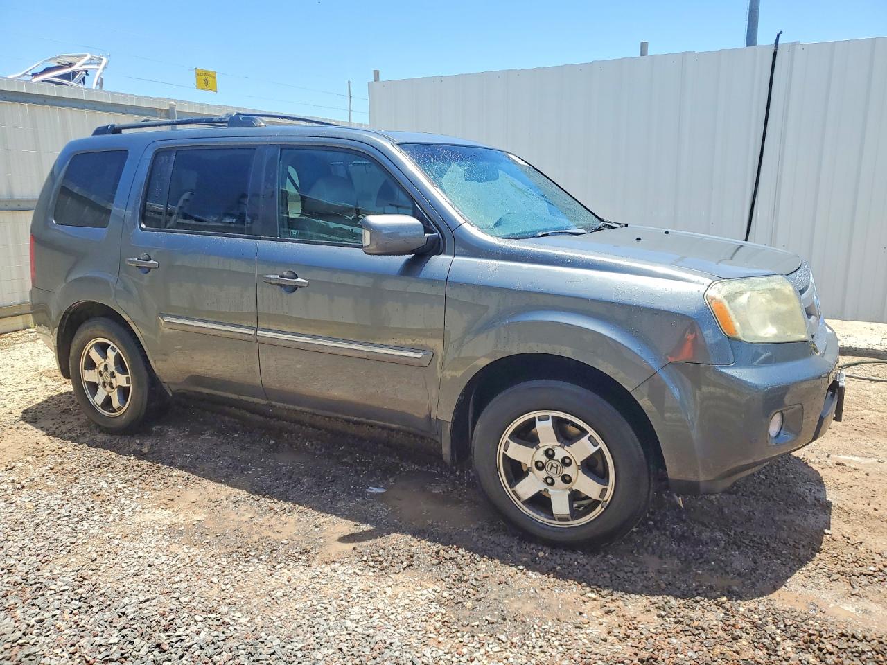 2011 Honda Pilot Touring Gray vin: 5FNYF4H97BB048188
