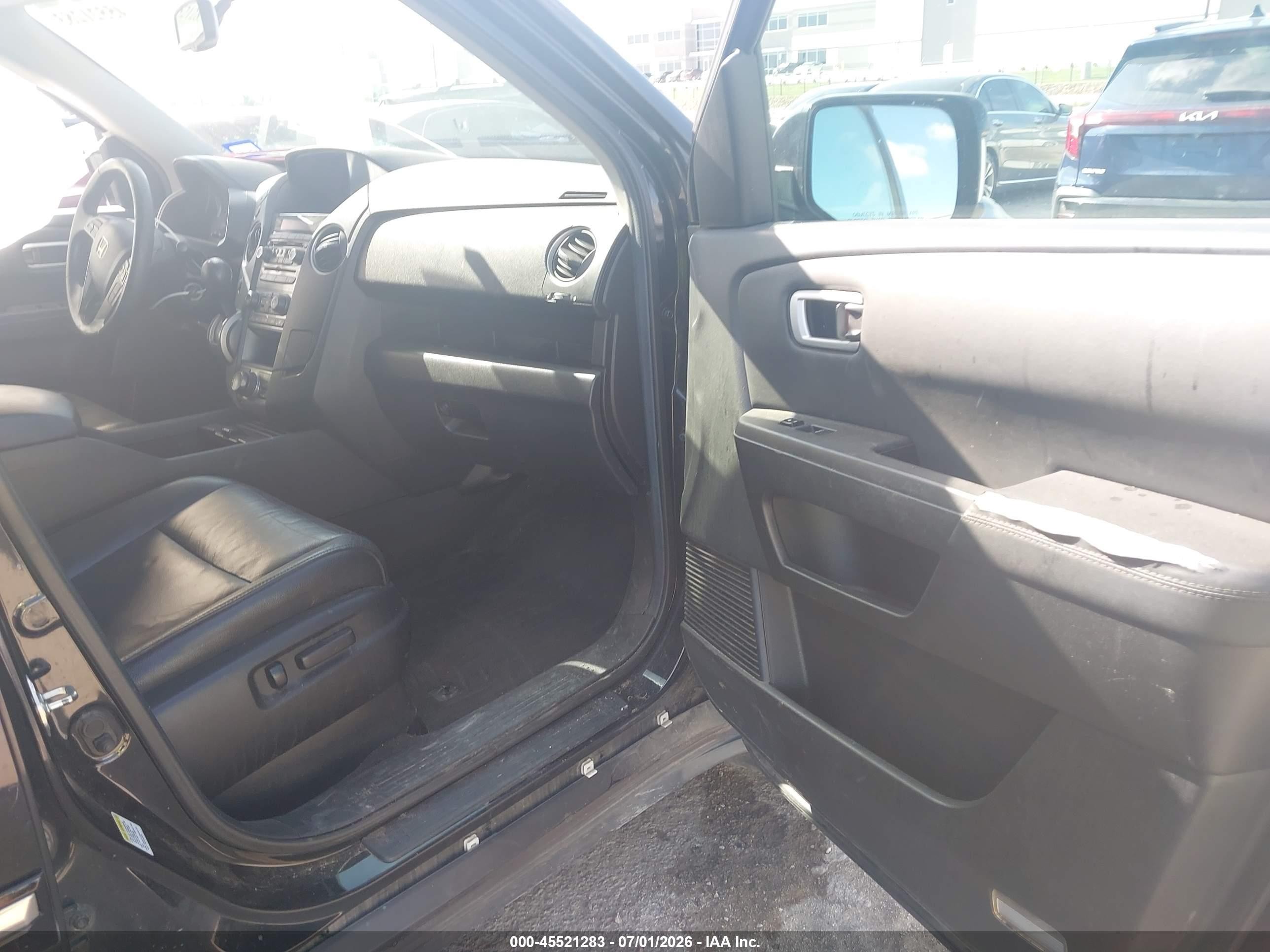 2013 Honda Pilot Touring Black vin: 5FNYF4H97DB018711