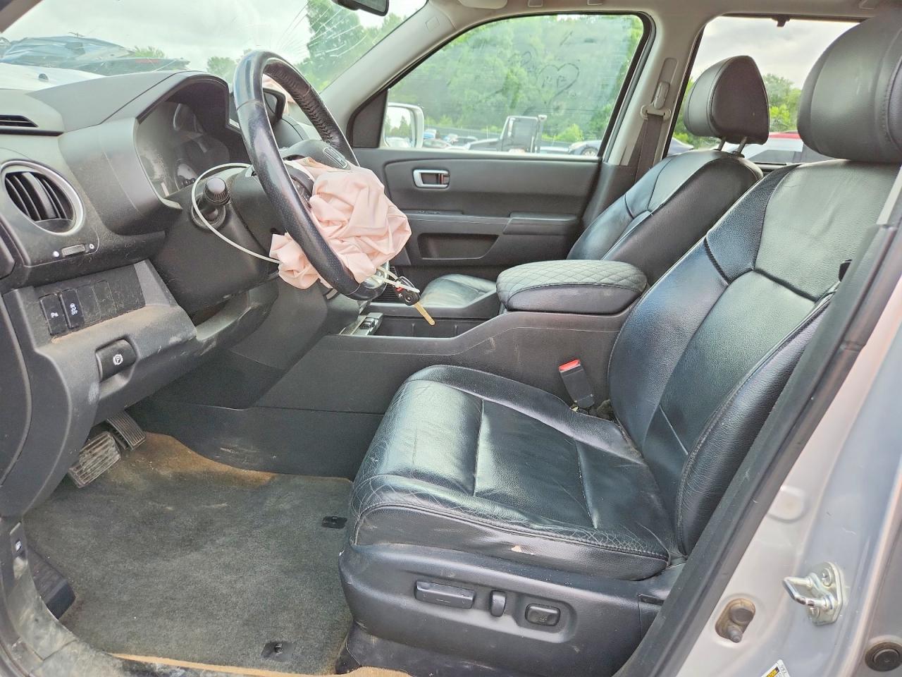 2013 Honda Pilot Touring Silver vin: 5FNYF4H97DB065706