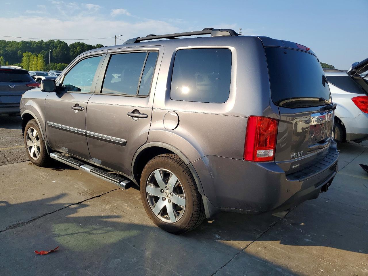 2014 Honda Pilot Touring Gray vin: 5FNYF4H97EB017723