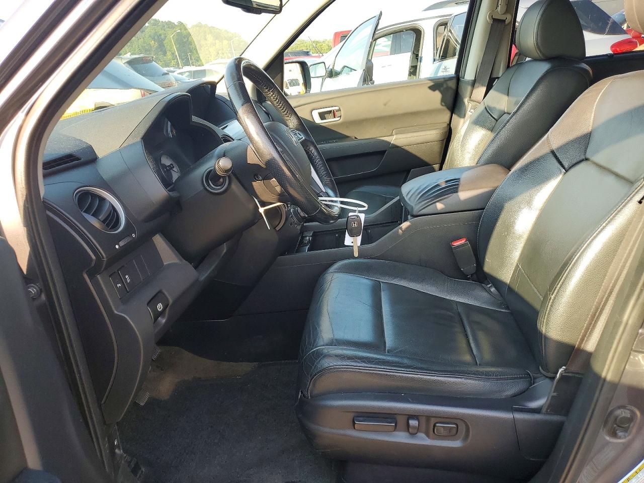 2014 Honda Pilot Touring Gray vin: 5FNYF4H97EB017723