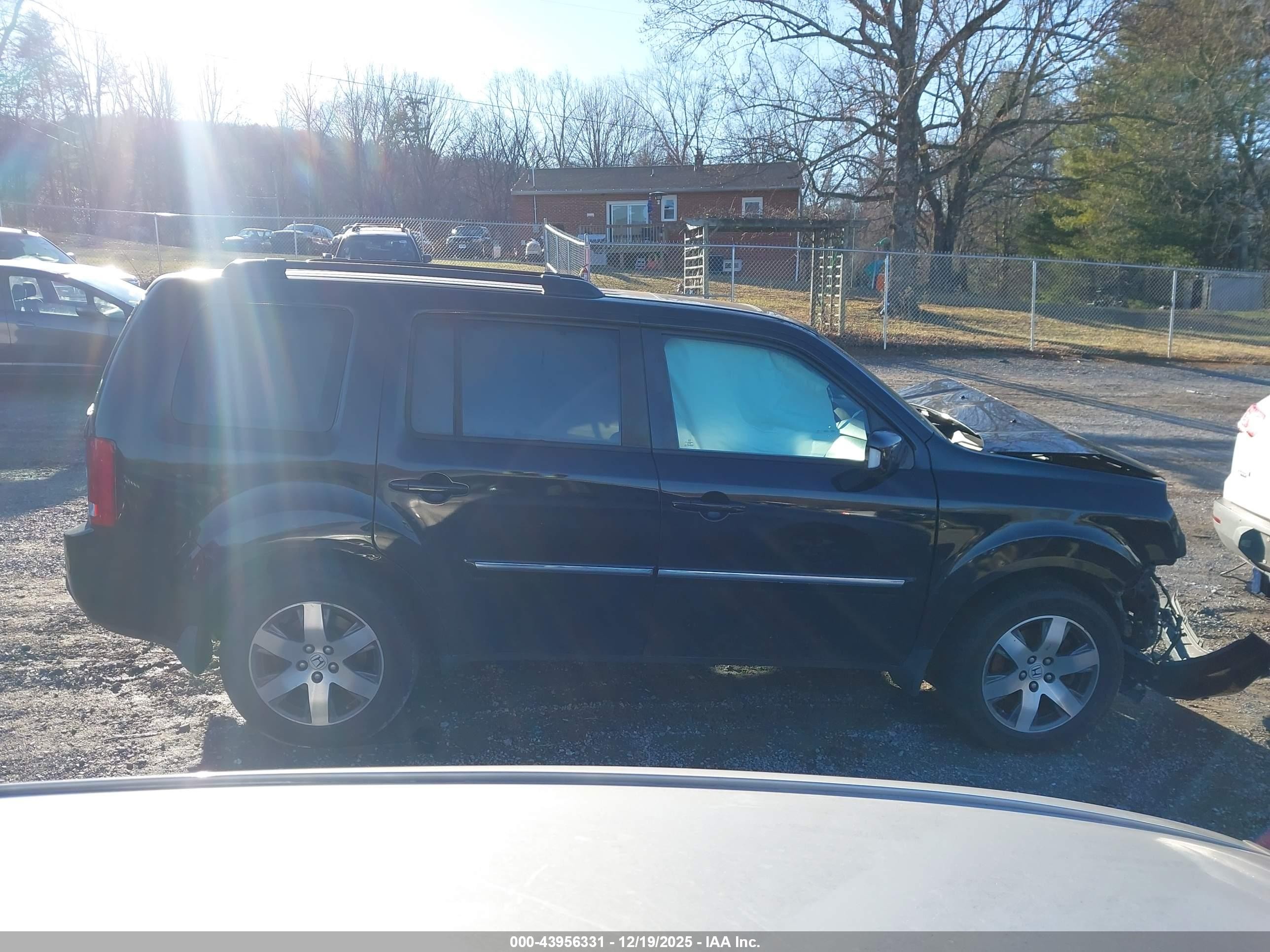 2014 Honda Pilot Touring Black vin: 5FNYF4H97EB028897