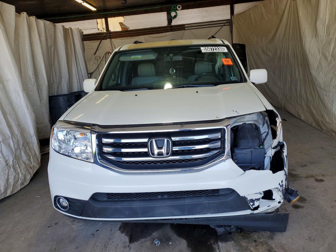 2014 Honda Pilot Touring White vin: 5FNYF4H97EB033405