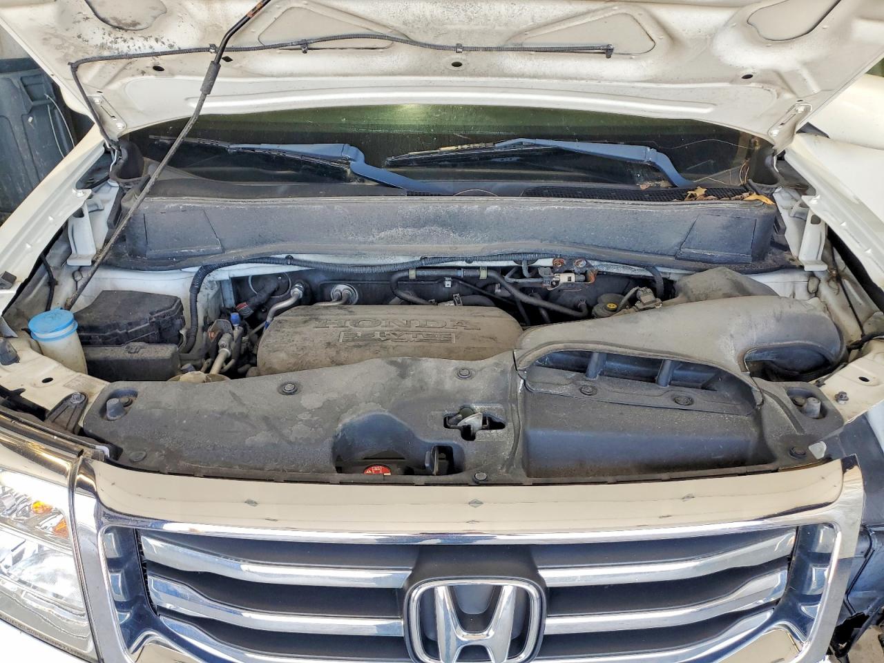 2014 Honda Pilot Touring White vin: 5FNYF4H97EB033405