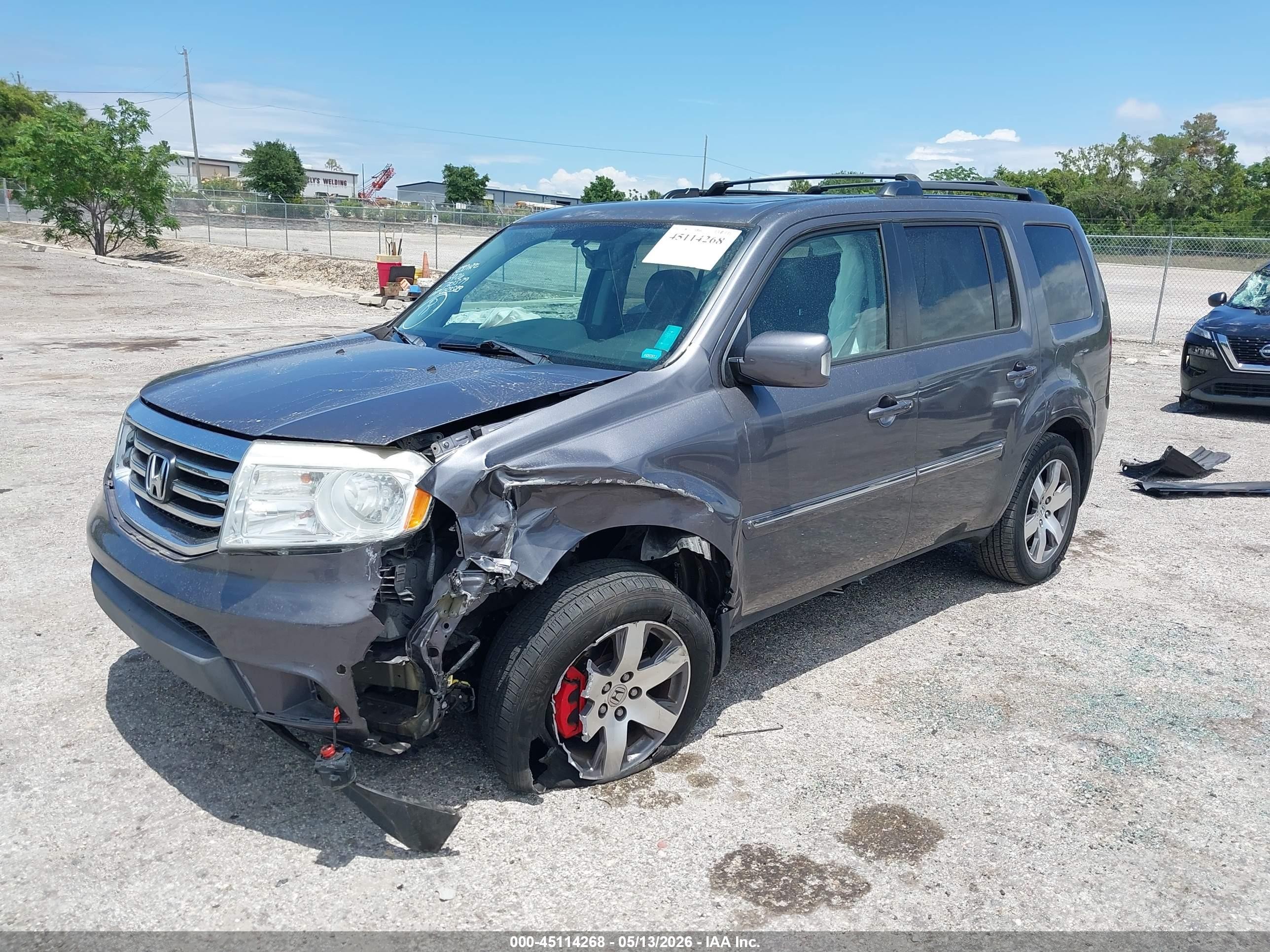 2015 Honda Pilot Touring Gray vin: 5FNYF4H97FB033583