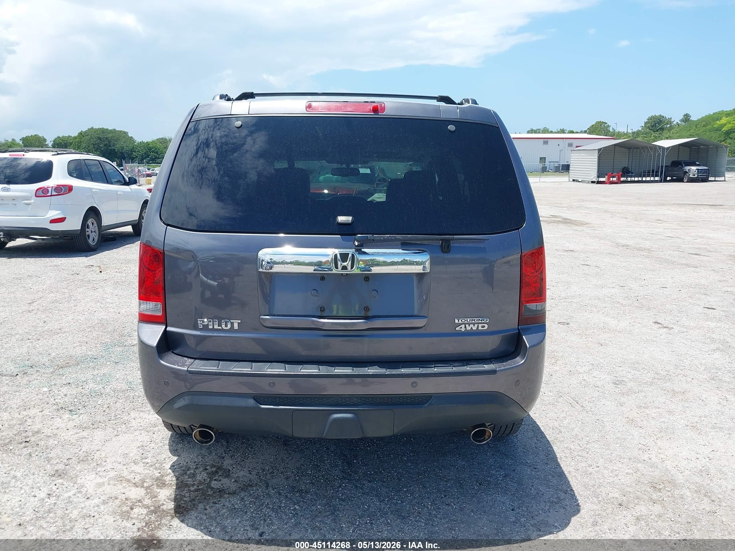 2015 Honda Pilot Touring Gray vin: 5FNYF4H97FB033583