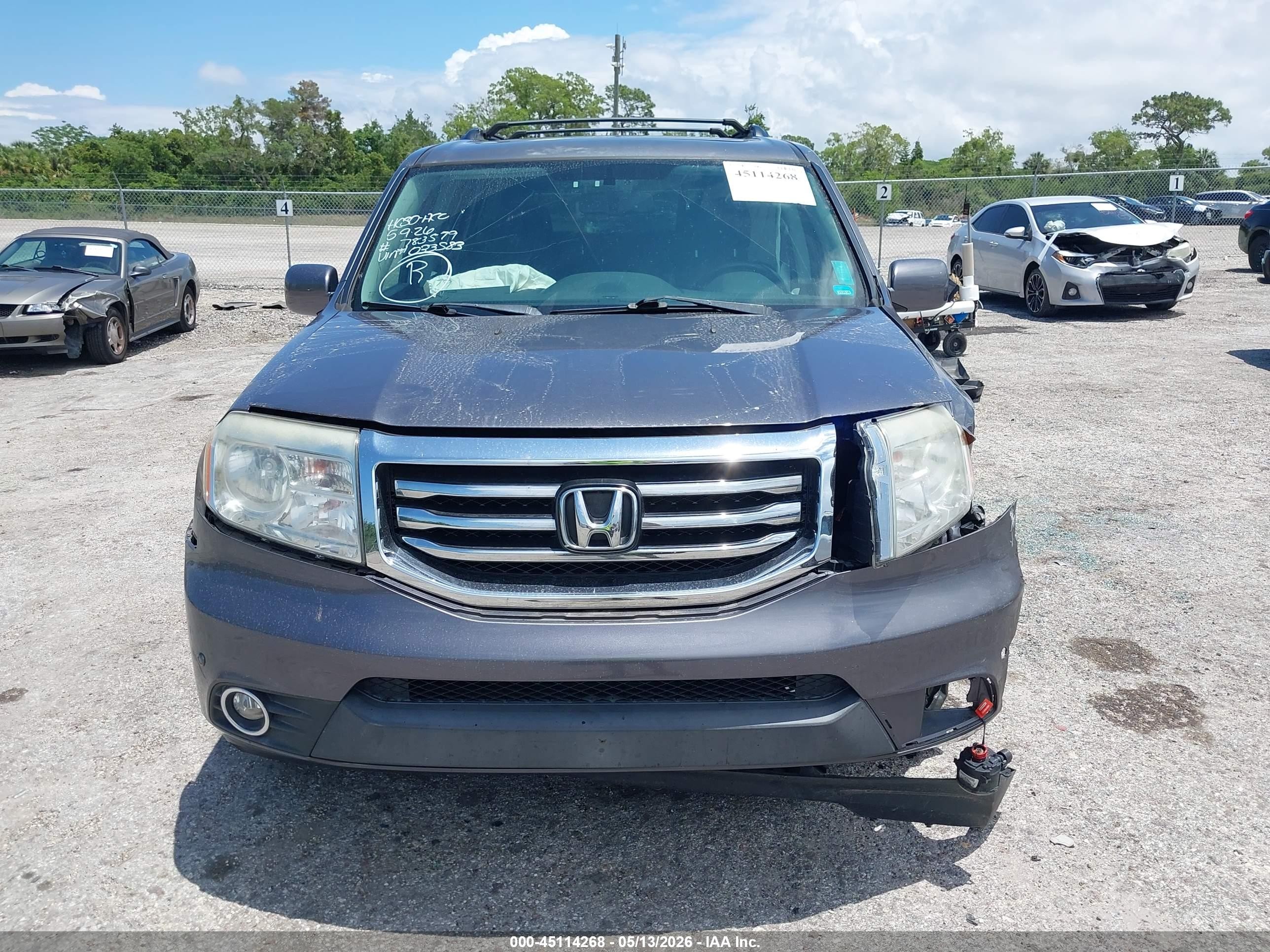 2015 Honda Pilot Touring Gray vin: 5FNYF4H97FB033583