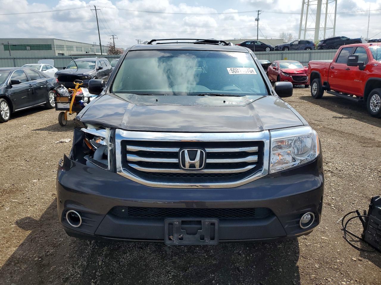 2015 Honda Pilot Touring Charcoal vin: 5FNYF4H97FB060878