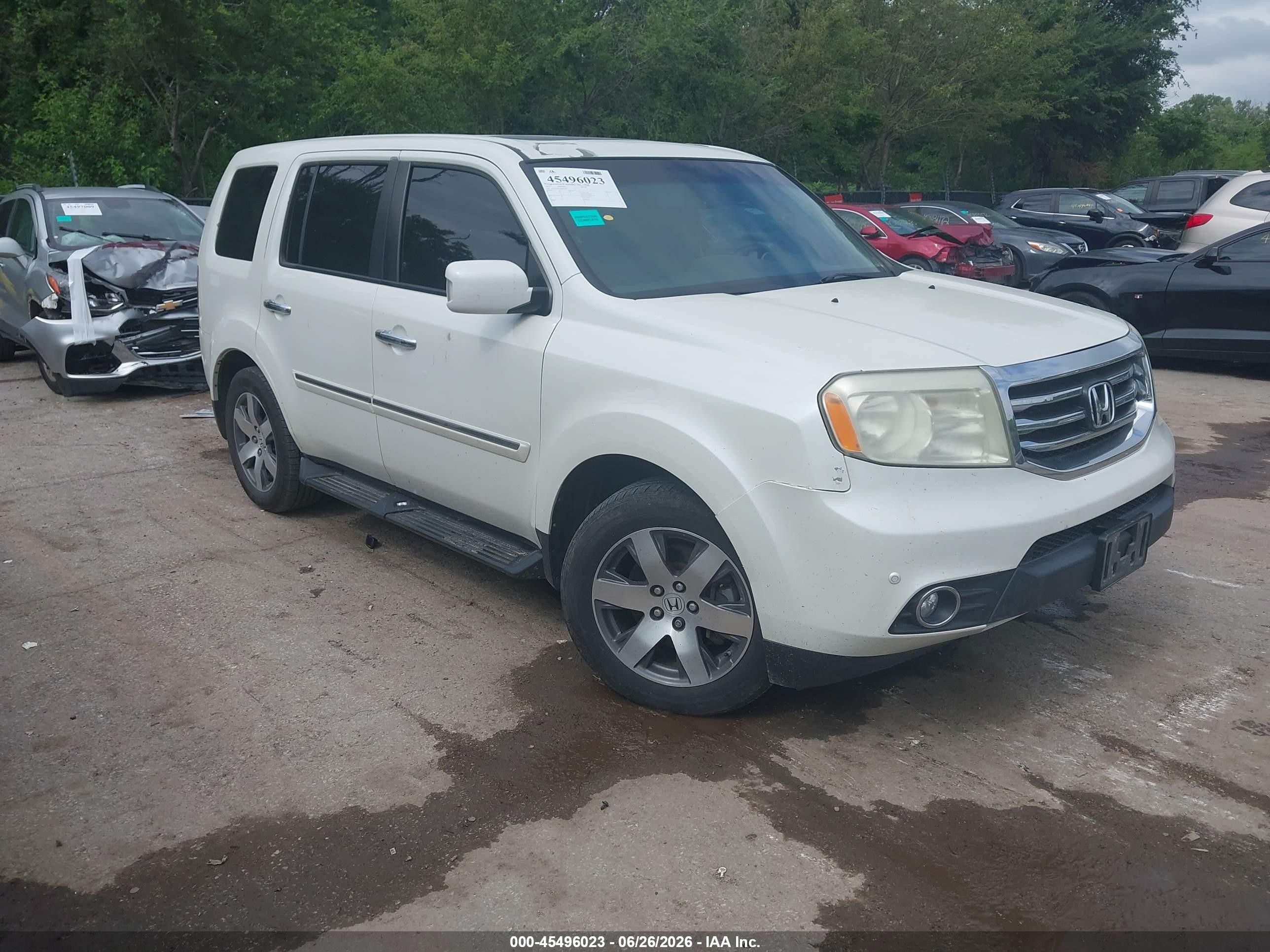 2015 Honda Pilot Touring White vin: 5FNYF4H97FB072805