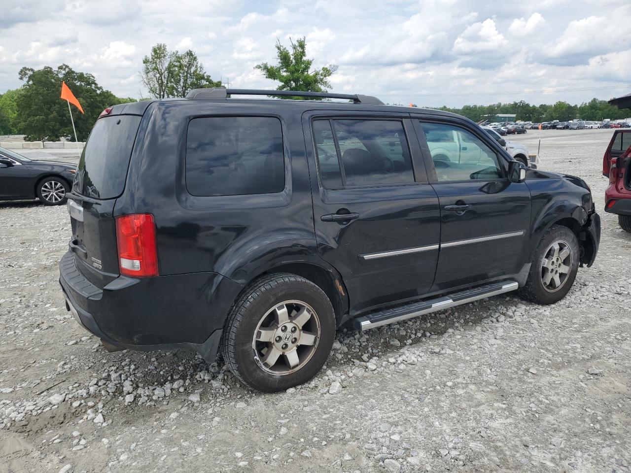 2010 Honda Pilot Touring Black vin: 5FNYF4H98AB014498