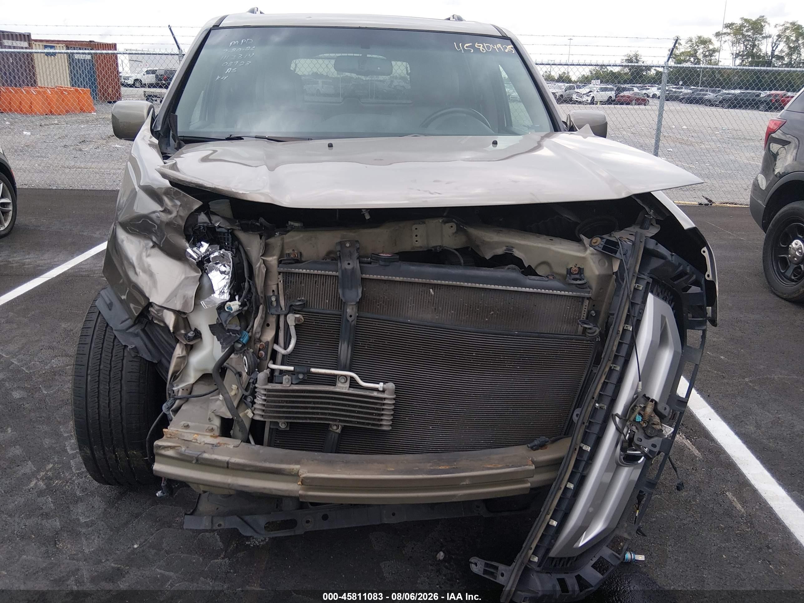 2011 Honda Pilot Touring Бежевый vin: 5FNYF4H98BB008928