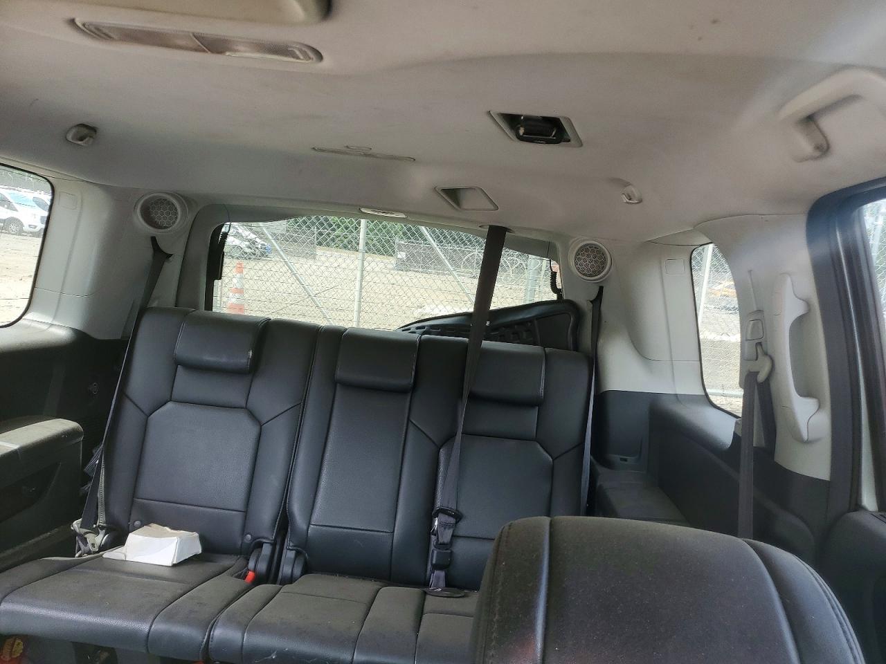 2011 Honda Pilot Touring Silver vin: 5FNYF4H98BB041587