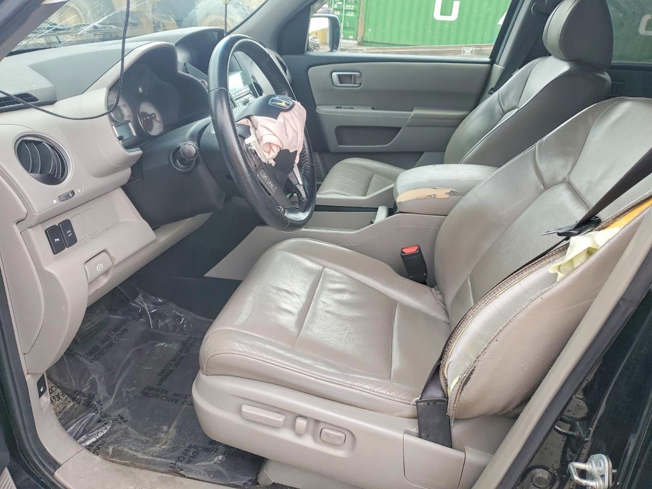 2011 Honda Pilot Touring Черный vin: 5FNYF4H98BB046854
