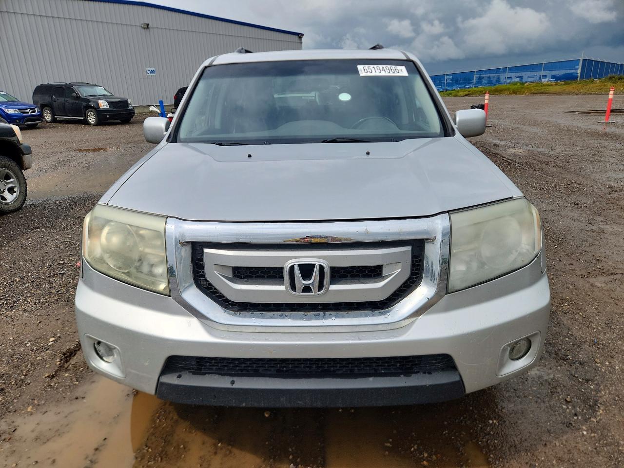 2011 Honda Pilot Touring Серебряный vin: 5FNYF4H98BB507020