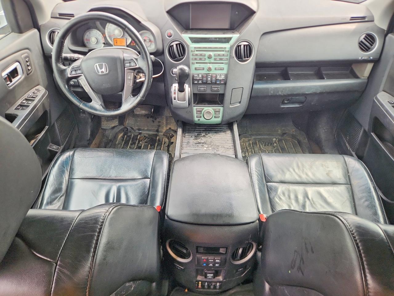 2011 Honda Pilot Touring Серебряный vin: 5FNYF4H98BB507020