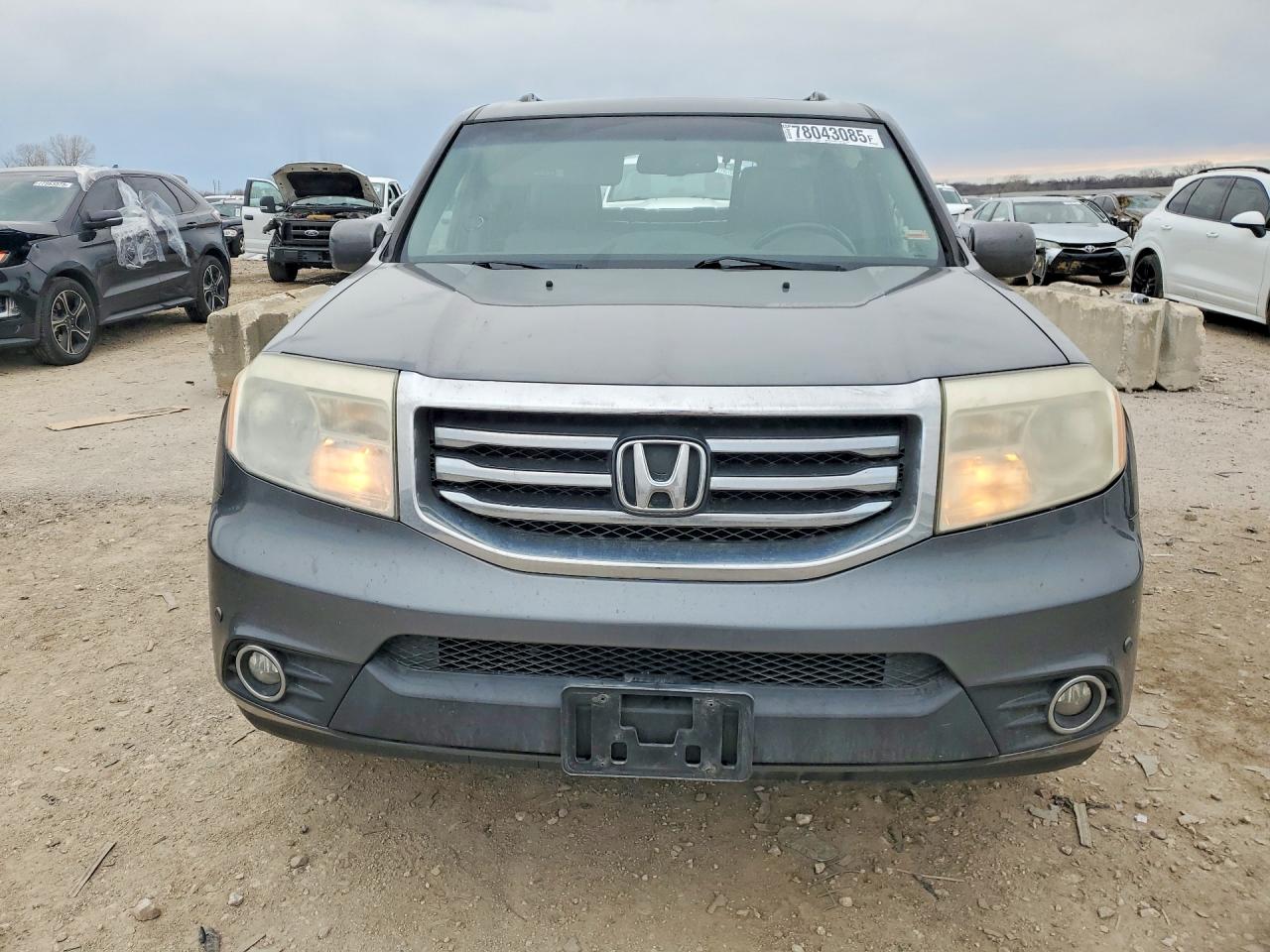 2012 Honda Pilot Touring Gray vin: 5FNYF4H98CB034592