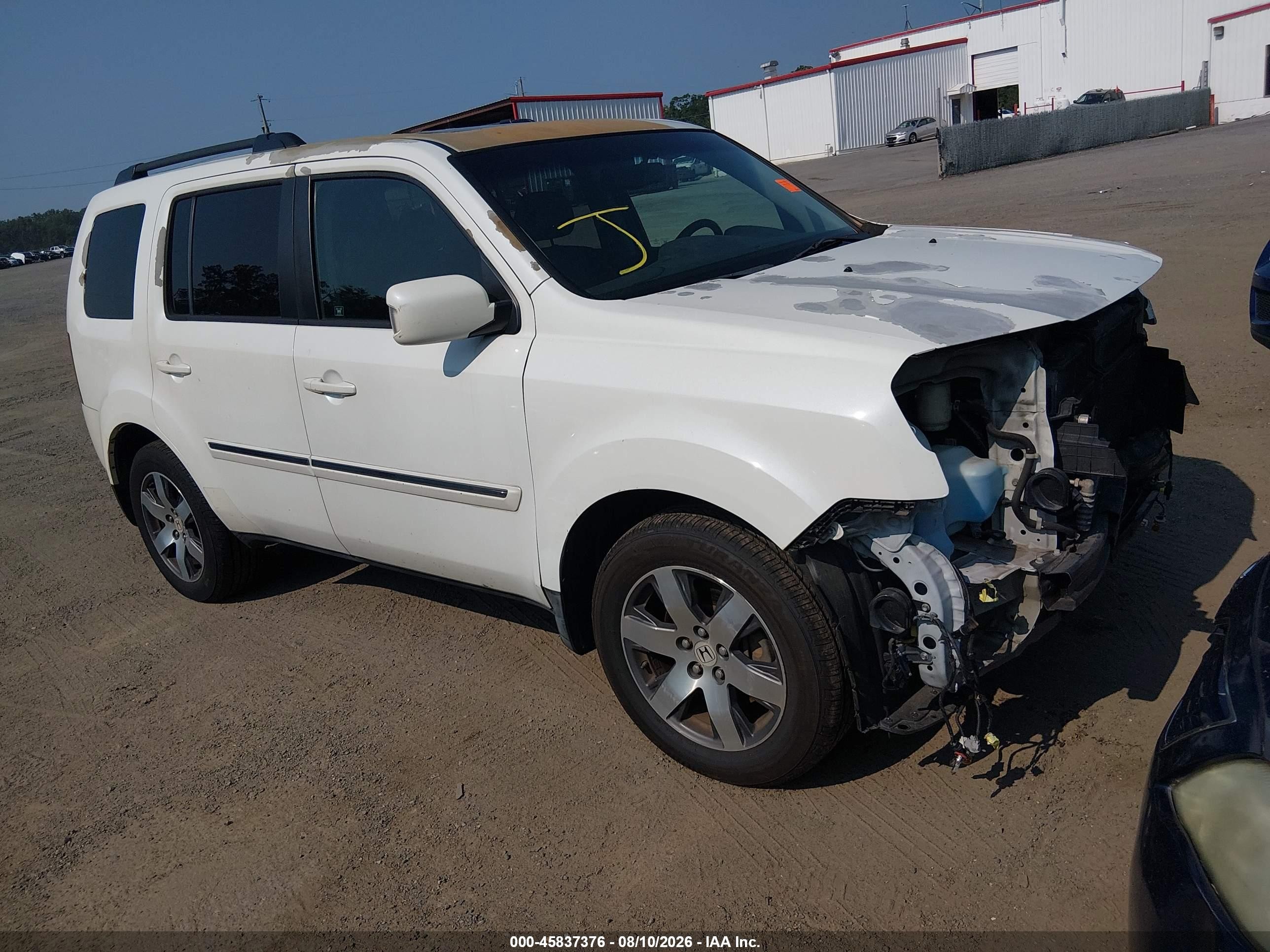 2012 Honda Pilot Touring White vin: 5FNYF4H98CB037931