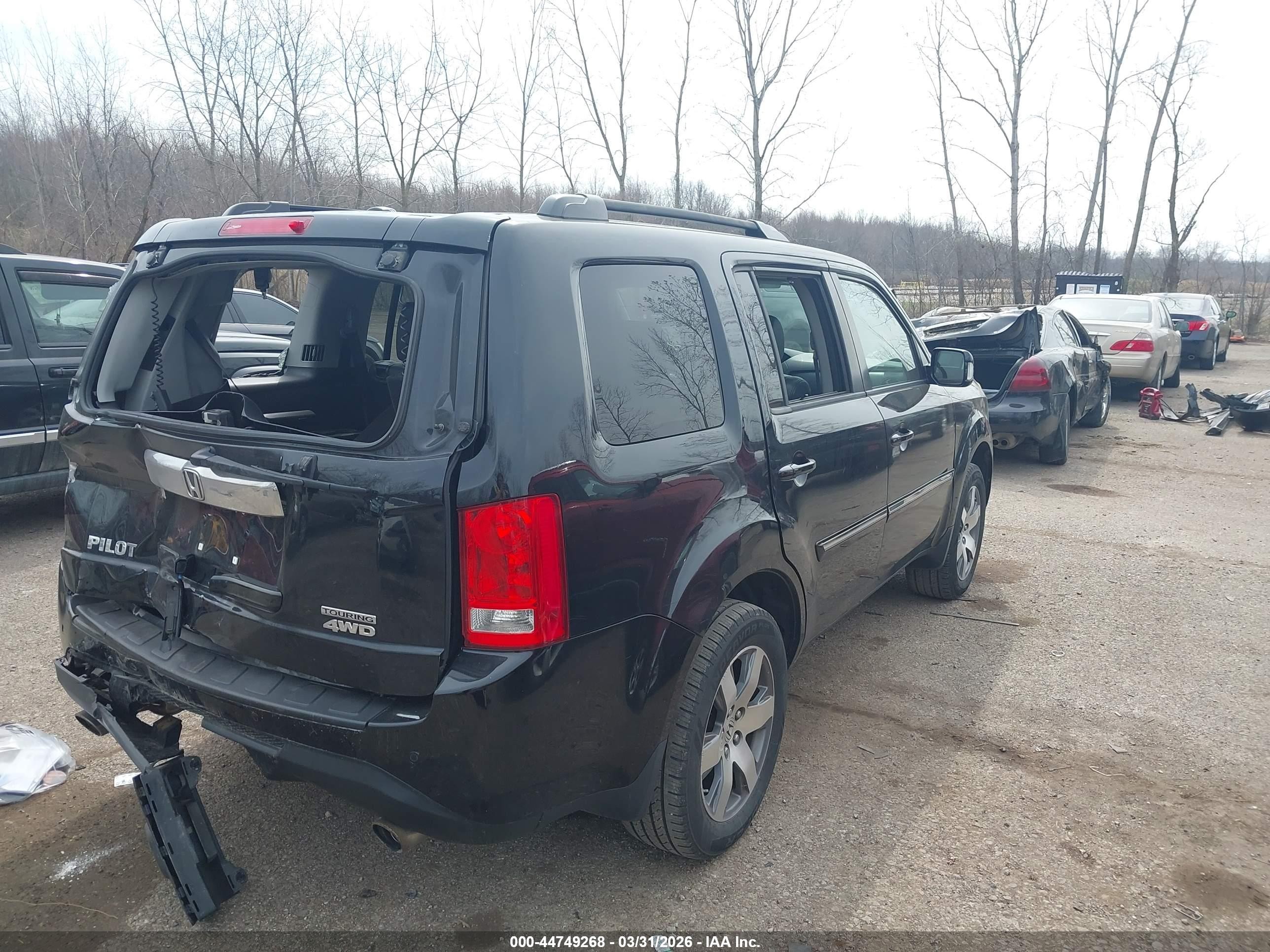 2013 Honda Pilot Touring Black vin: 5FNYF4H98DB065813