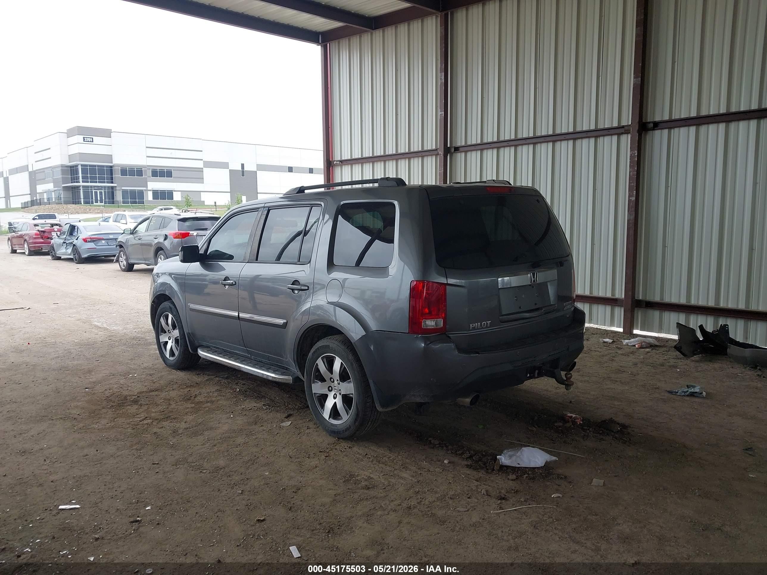2013 Honda Pilot Touring Gray vin: 5FNYF4H98DB072907