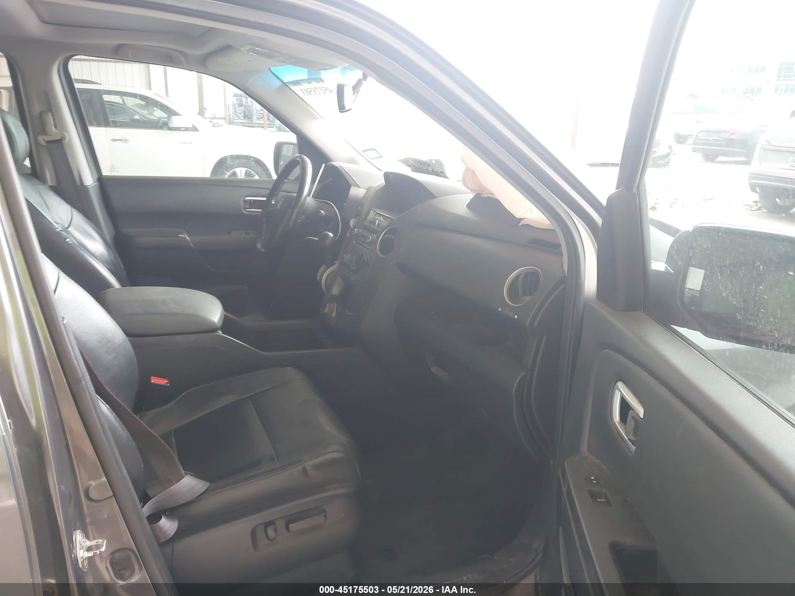 2013 Honda Pilot Touring Gray vin: 5FNYF4H98DB072907