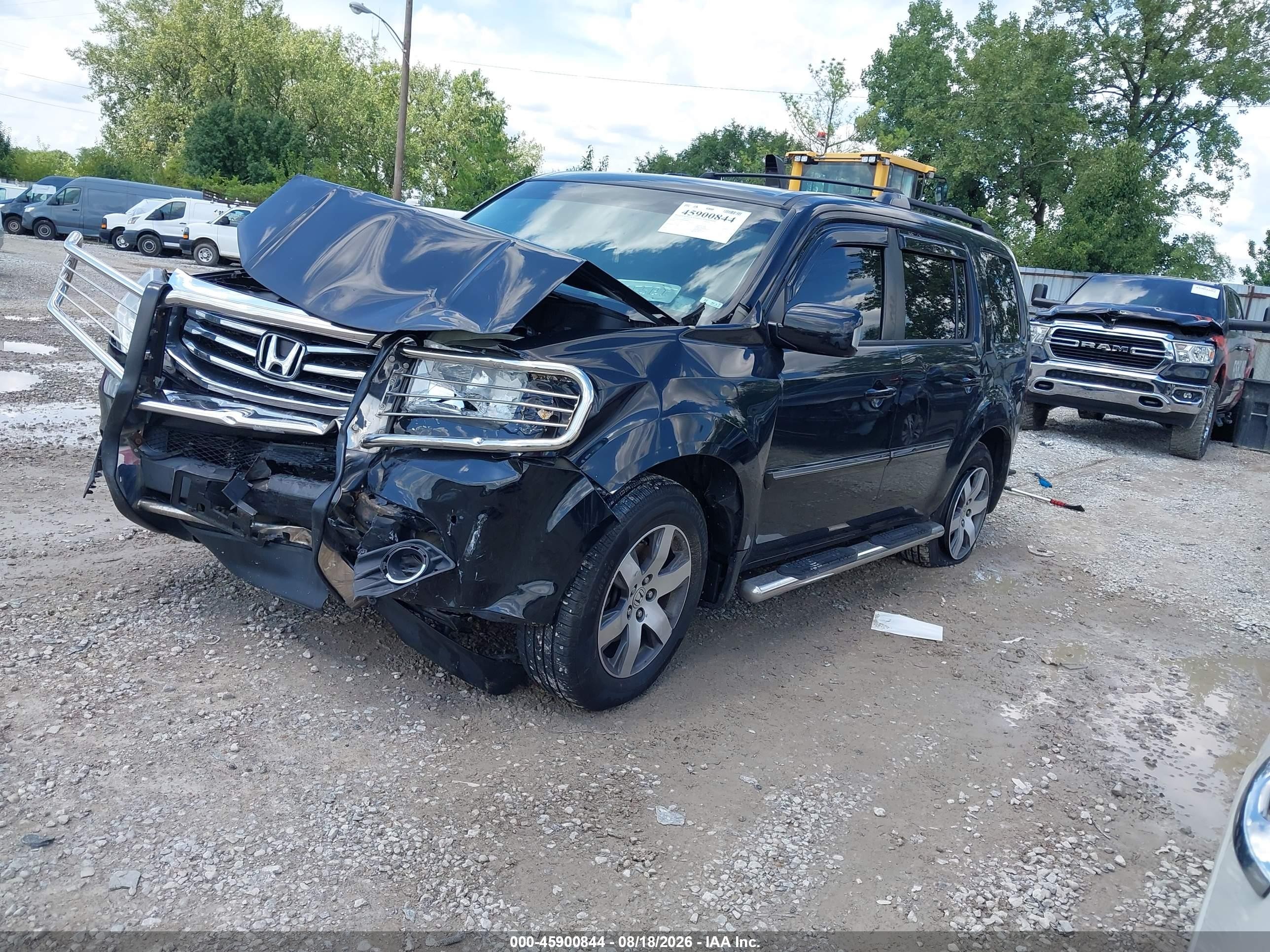 2013 Honda Pilot Touring Black vin: 5FNYF4H98DB084622