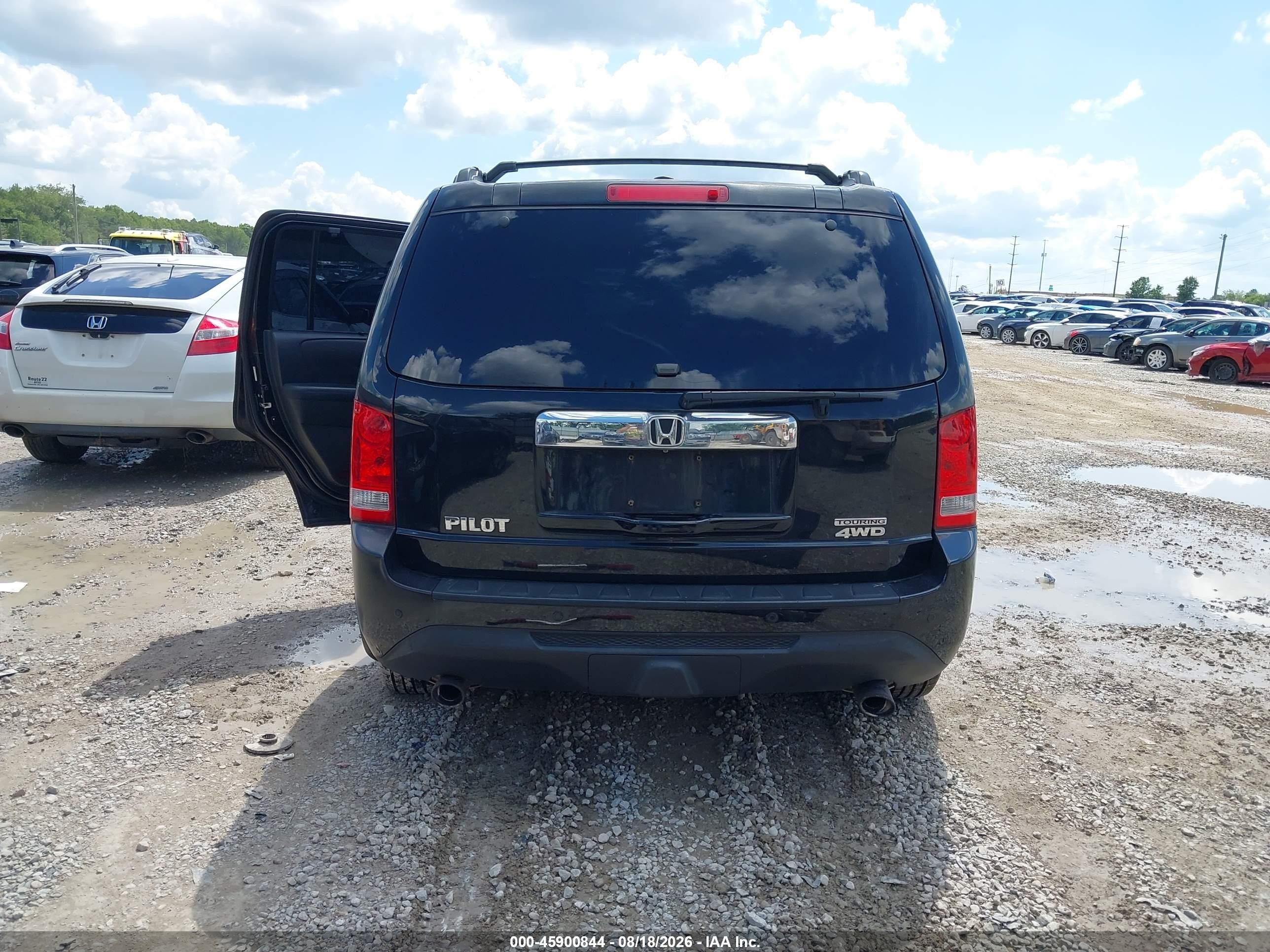 2013 Honda Pilot Touring Black vin: 5FNYF4H98DB084622