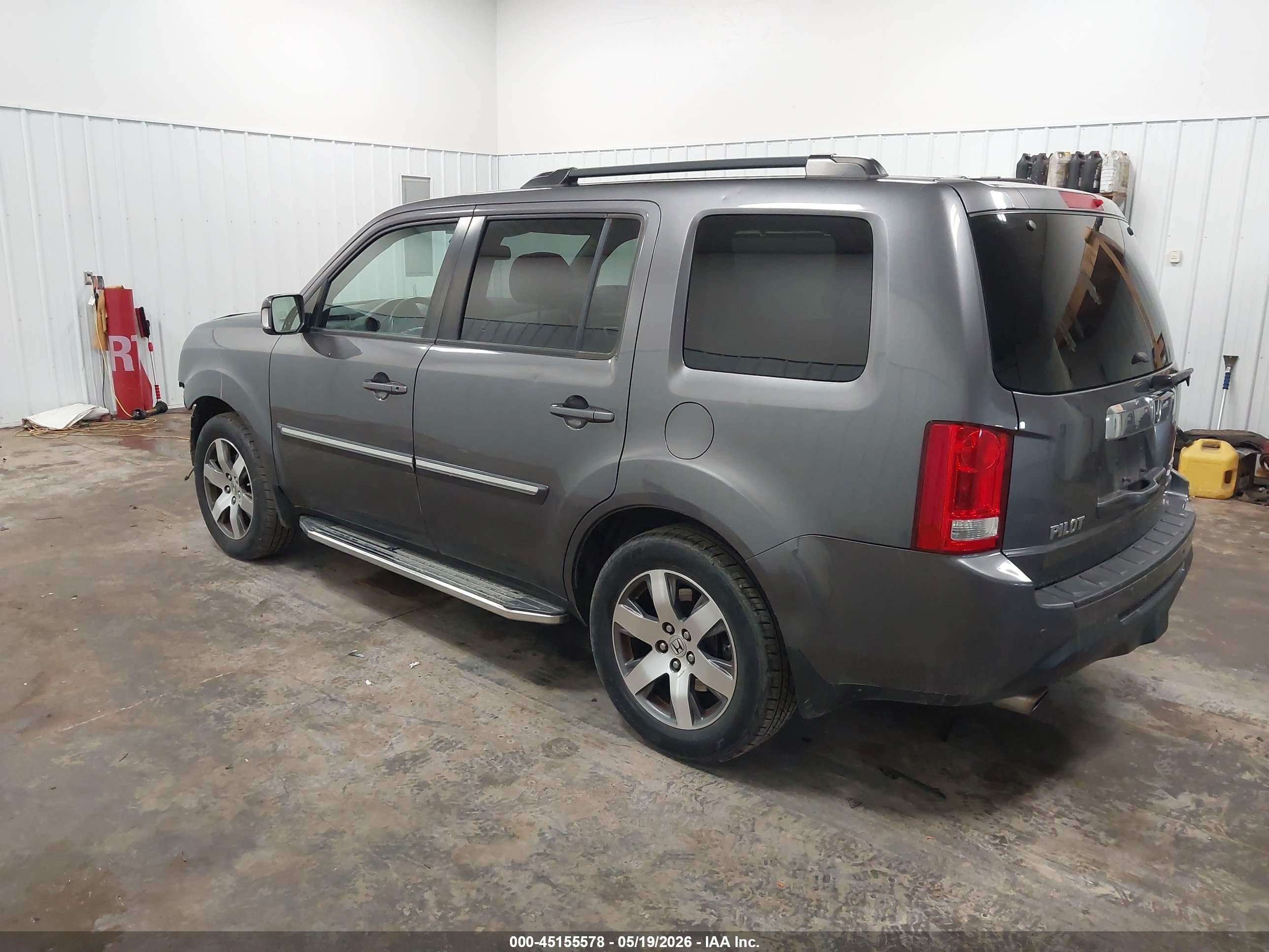 2014 Honda Pilot Touring Gray vin: 5FNYF4H98EB014328